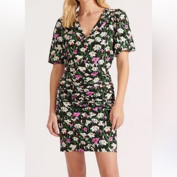 Veronica Beard ruched dress. Brand new with tags - Picture 2 of 7